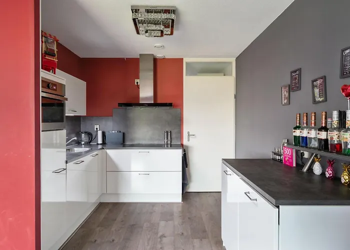 Habitación en casa particular A Cozy And Furnished In Shared Modern *